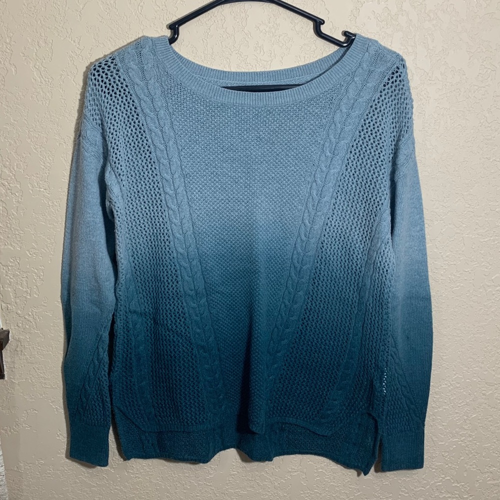 American Eagle sweater